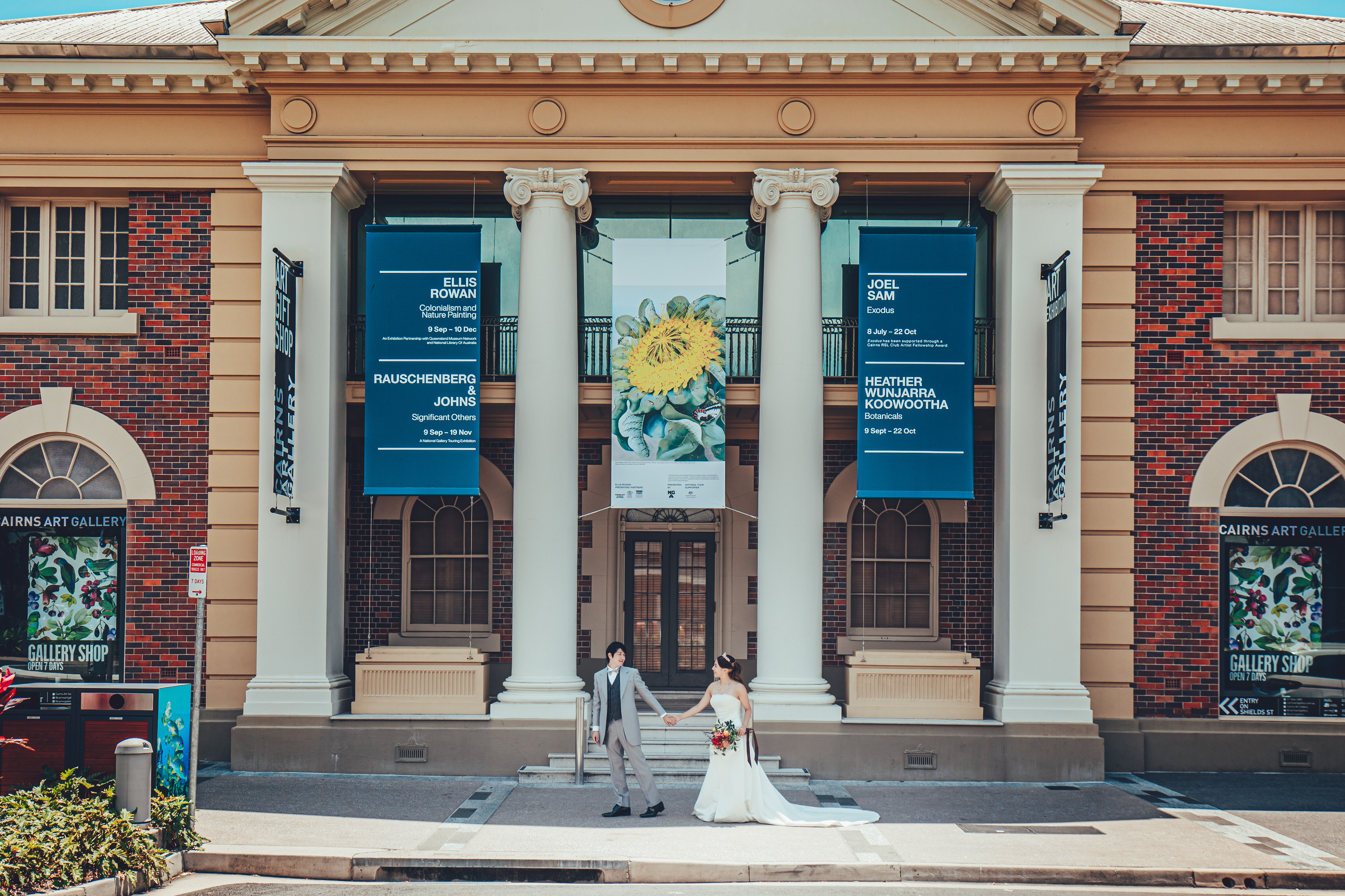 専用車にてケアンズ街中へ！